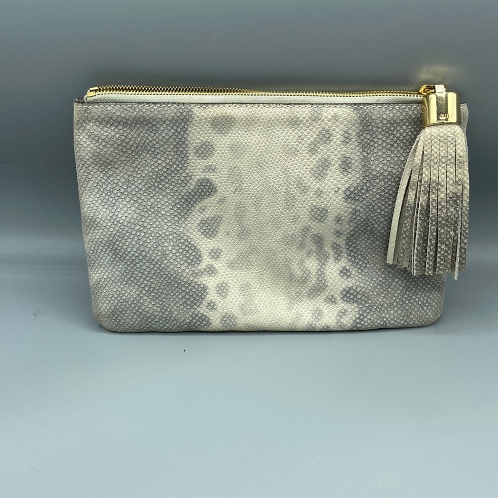 Gili RFID clutch